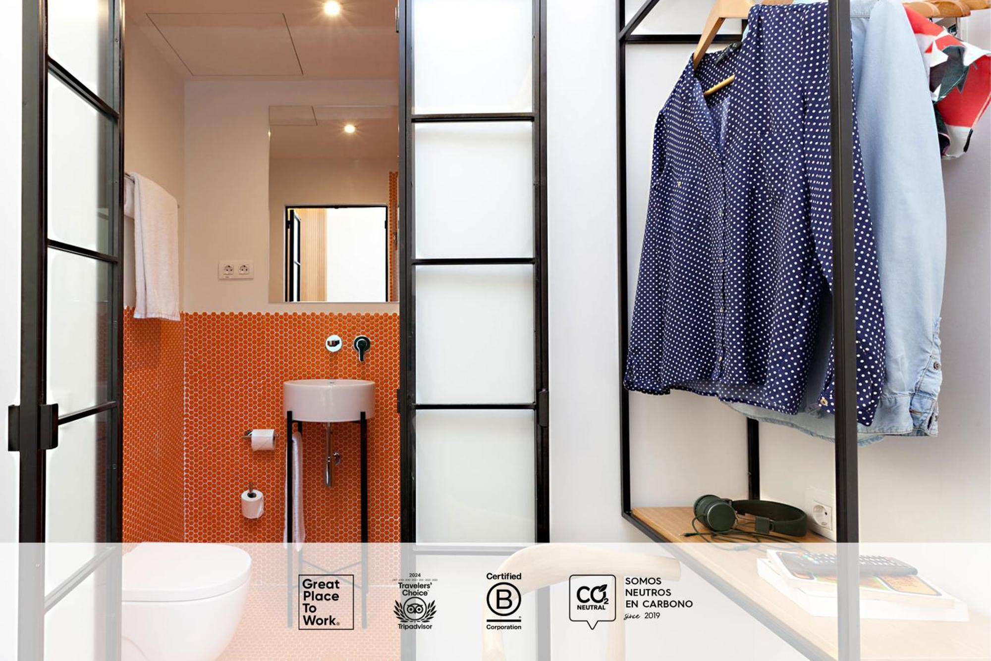 Sleep'N Atocha - B Corp Certified Hotel Madrid Exterior photo