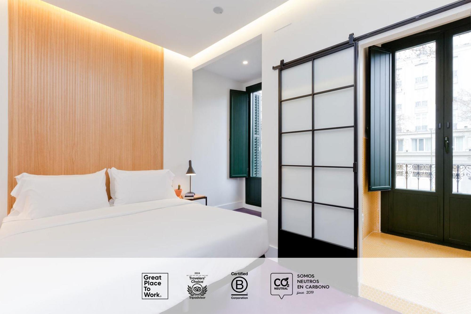 Sleep'N Atocha - B Corp Certified Hotel Madrid Exterior photo